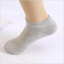company name 5 Pairs Women Socks Breathable Sports socks Solid Color Boat socks Comfortable Cotton A