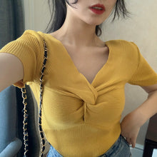 Real Photos Girls Twisted V-neck Knitted Short Sleeve Sweater Shirts Woman Stretchable Solid Chic Sweaters Crop Tops