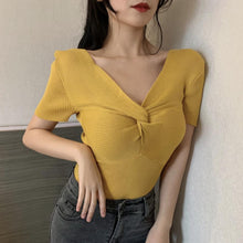 Real Photos Girls Twisted V-neck Knitted Short Sleeve Sweater Shirts Woman Stretchable Solid Chic Sweaters Crop Tops